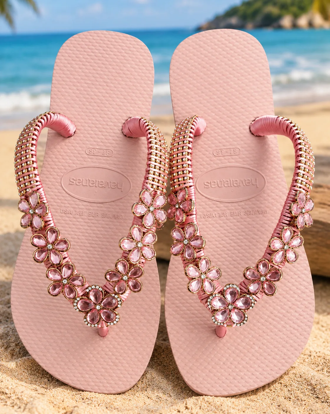 Chinelo rosa personalizado com flores